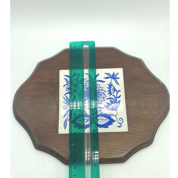 Handmade Wooden Wall Plaque Trivet‎ with Blue white tile - Picture 6 of 8